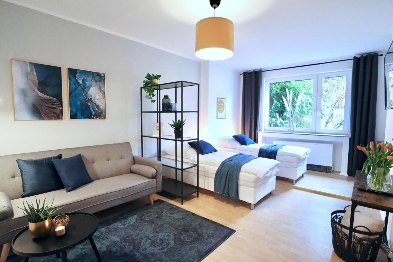 Sapphire Apartment: Free Parking + Netflix + Bathtub 에센 외부 사진
